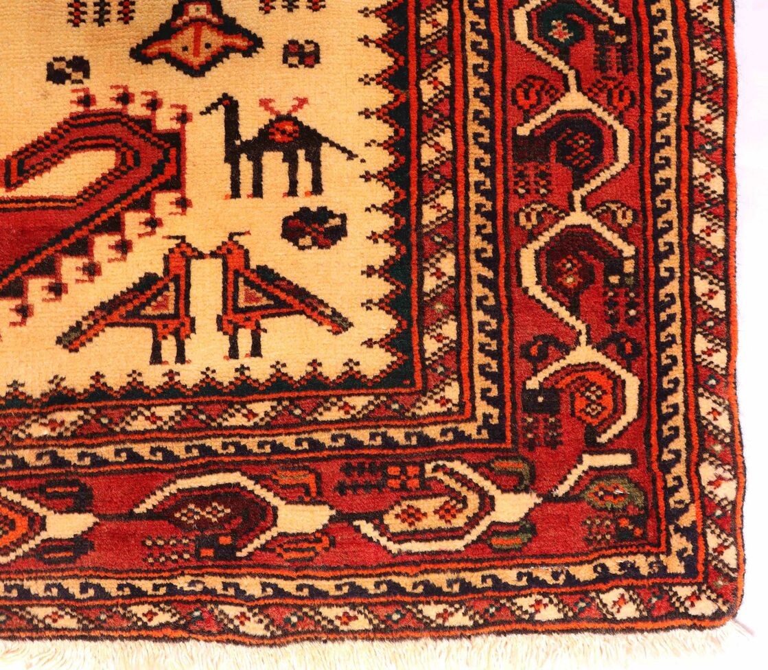 4.2M Rare Tribal Shiraz Runner (Nasrabad) - Image 7