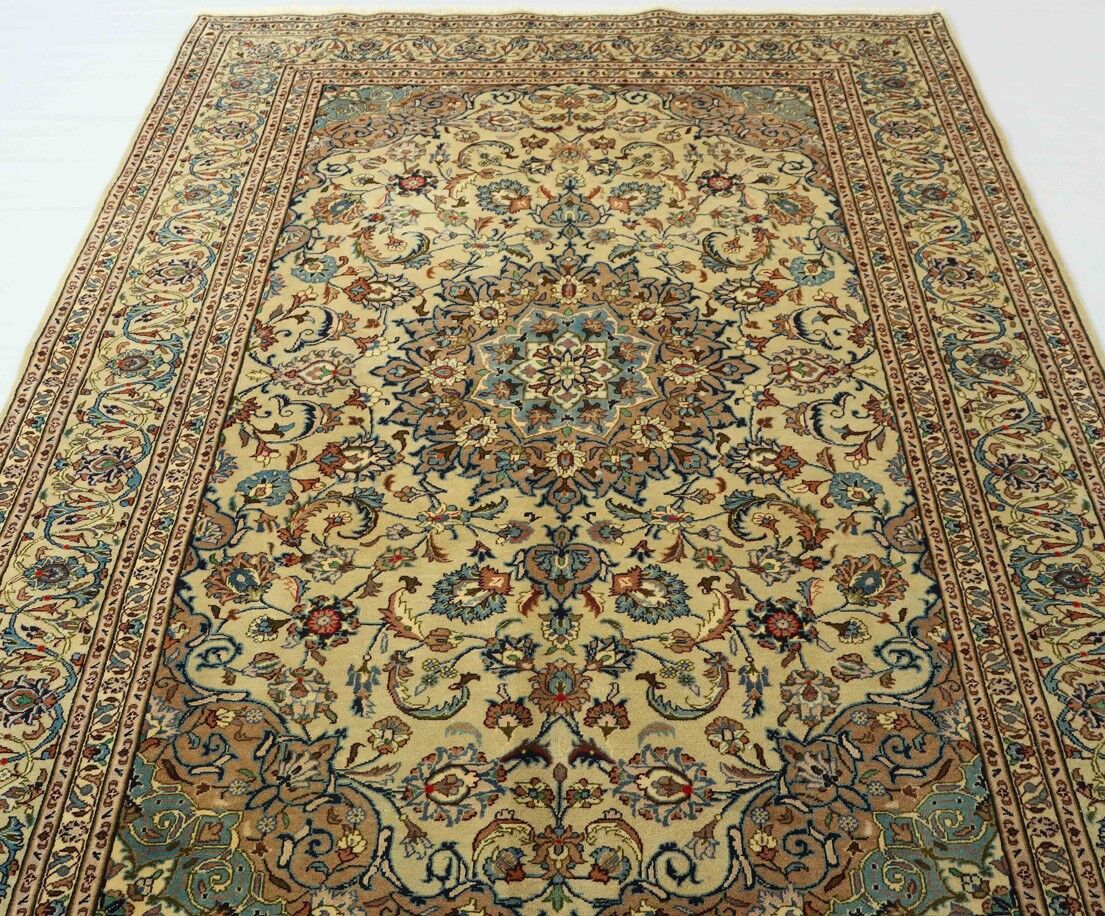 Kashmar Rug