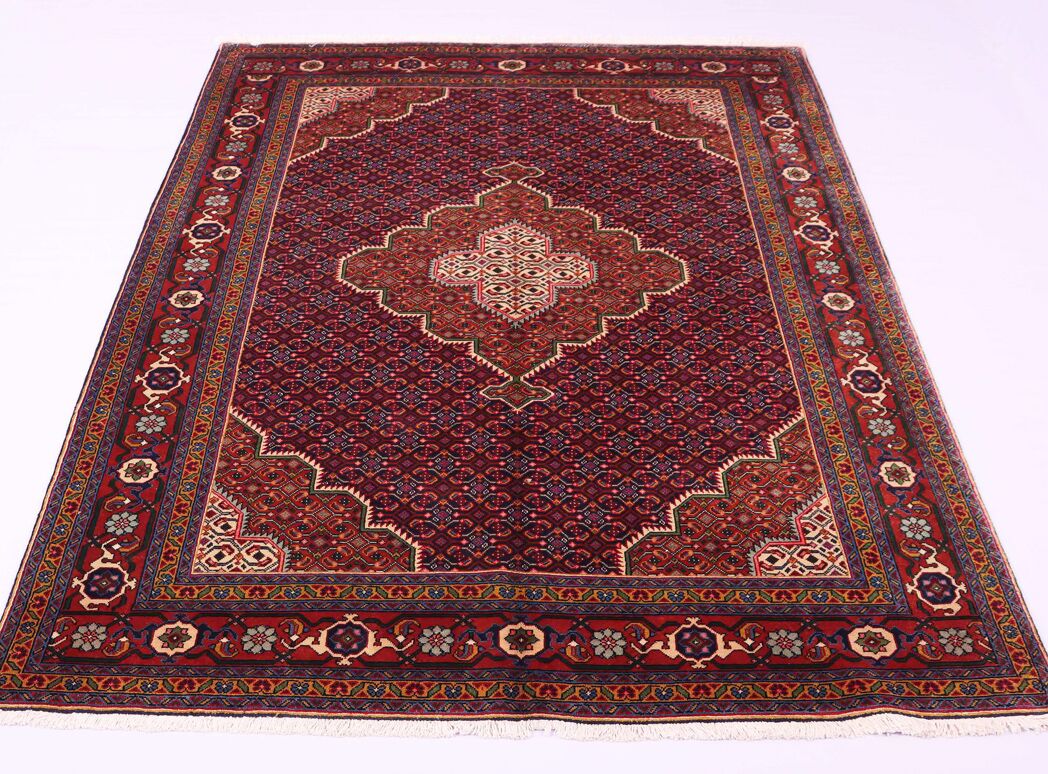 3x2M Fish Design Ardabil Rug - Image 3