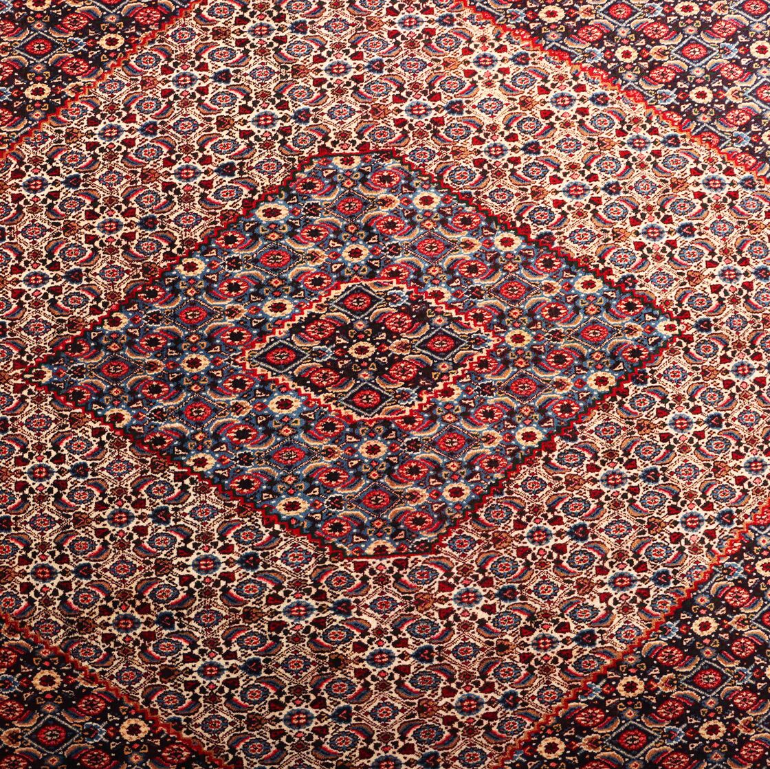 3x2M Mood Persian Rug (Fish Design) - Image 4