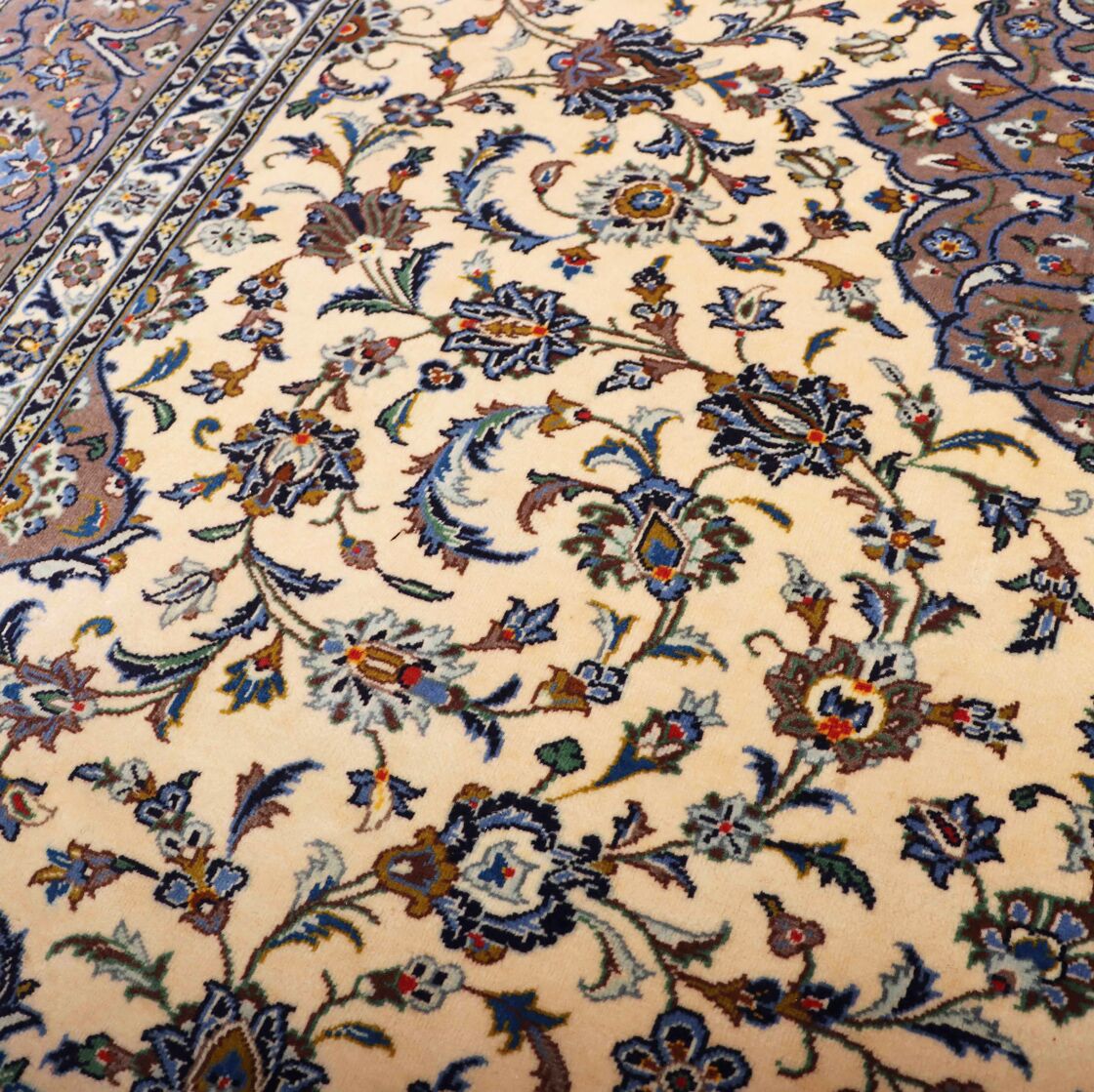 3.3x2.5M Pistachio Tone Persian Kashan Rug - Image 6