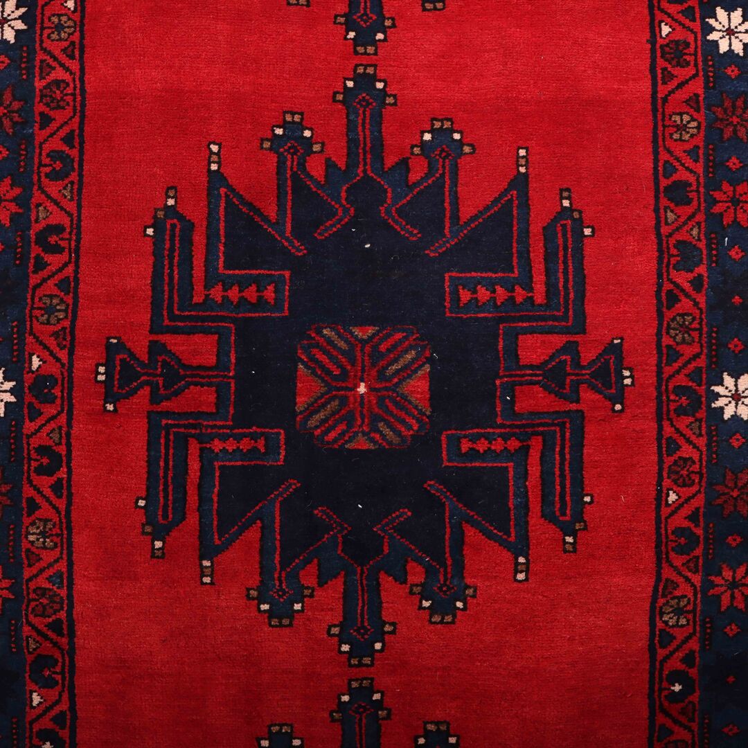 3M Hamedan Persian Rug - Image 7
