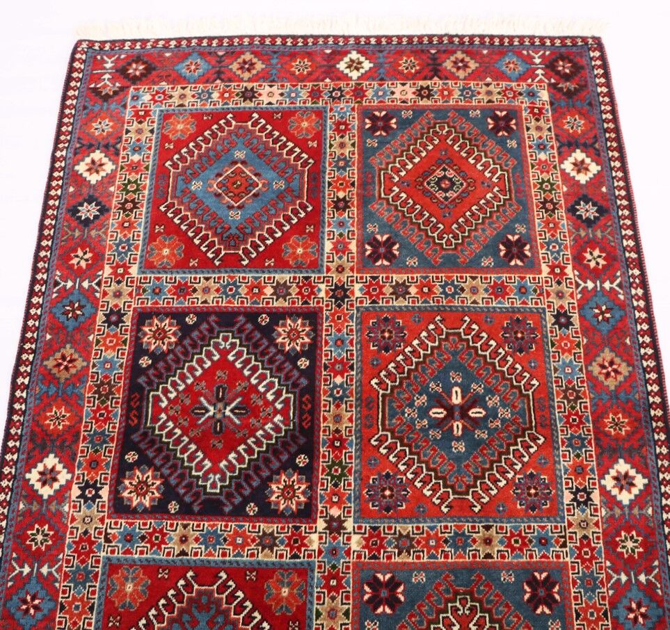 Yalameh Rug