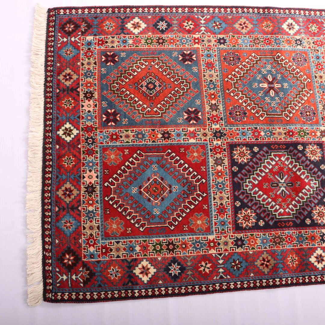 1.5x1M Persian Yalameh Rug - Image 6
