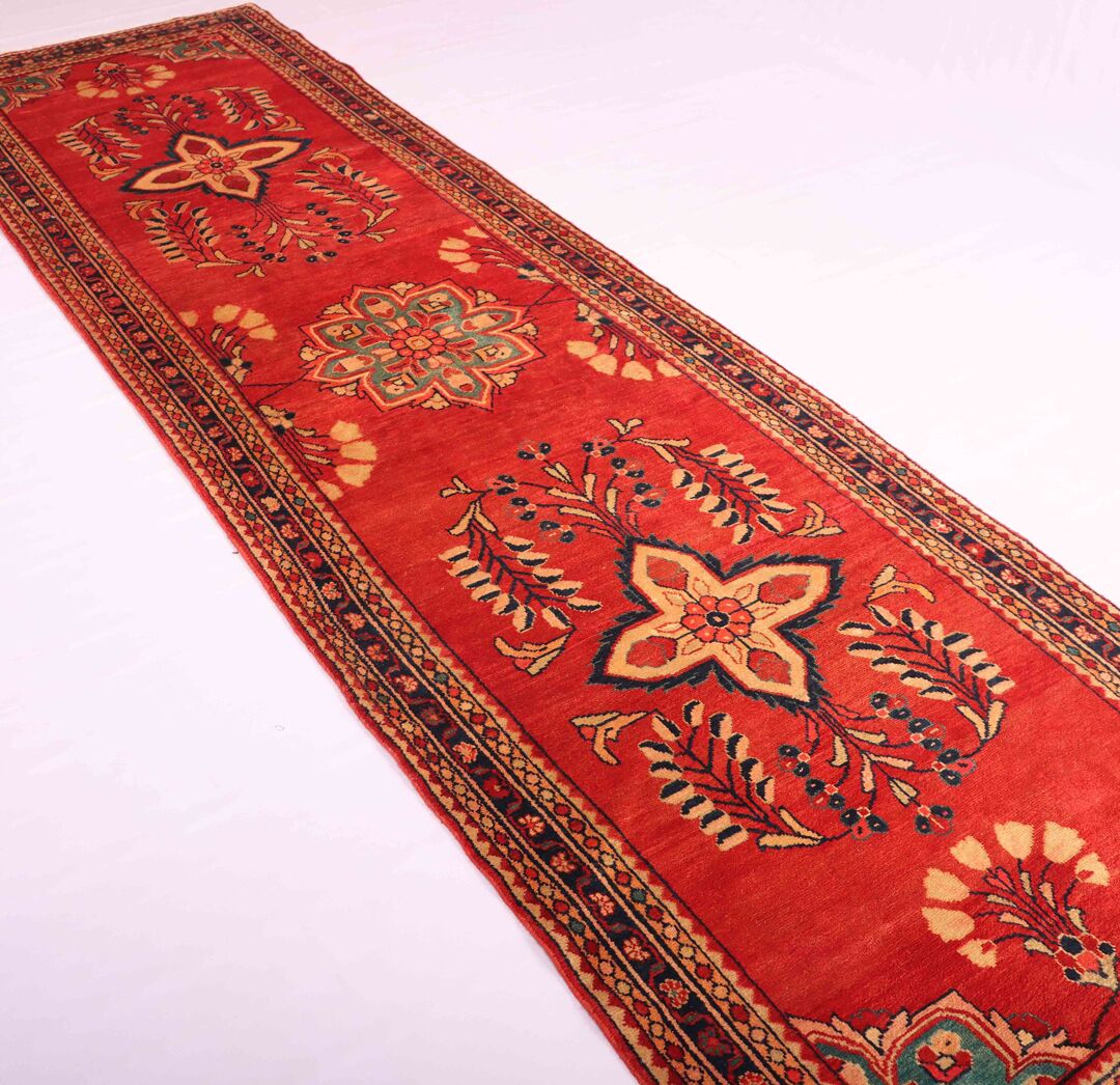 4m Old Persian Lilian Runner - Image 4