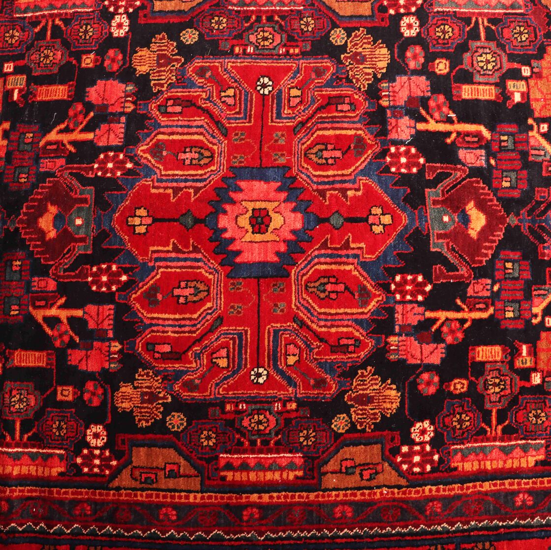 2.8x1.7M Tribal Nahavand Rug - Image 4