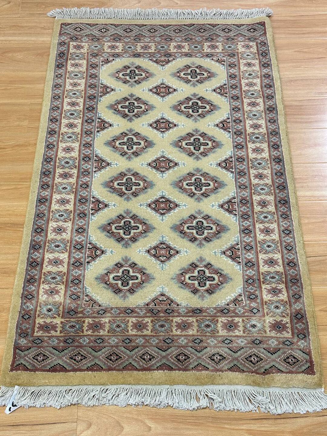 1.3x0.8 M Handmade Pakistani Rug - Image 5