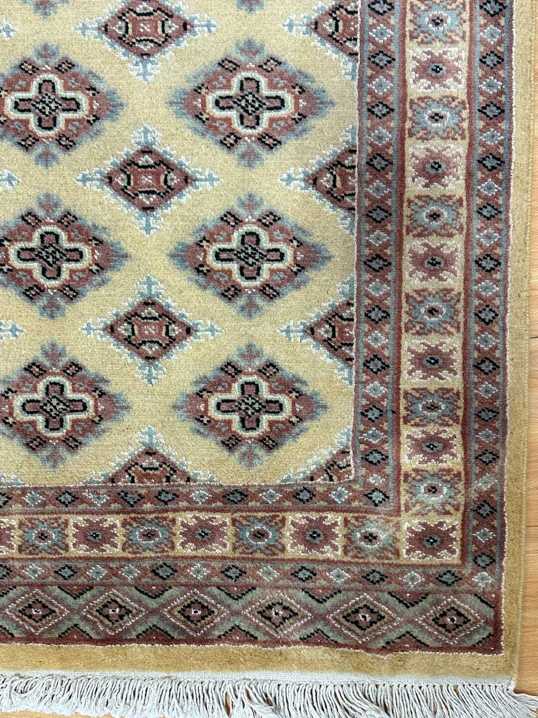 1.3x0.8 M Handmade Pakistani Rug - Image 2