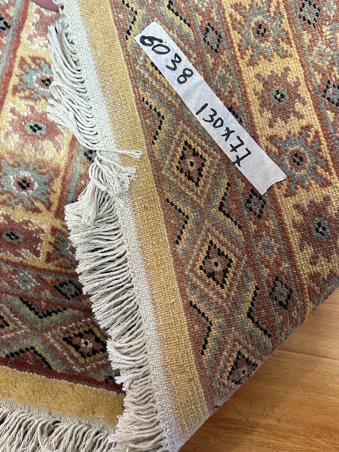 1.3x0.8 M Handmade Pakistani Rug - Image 6