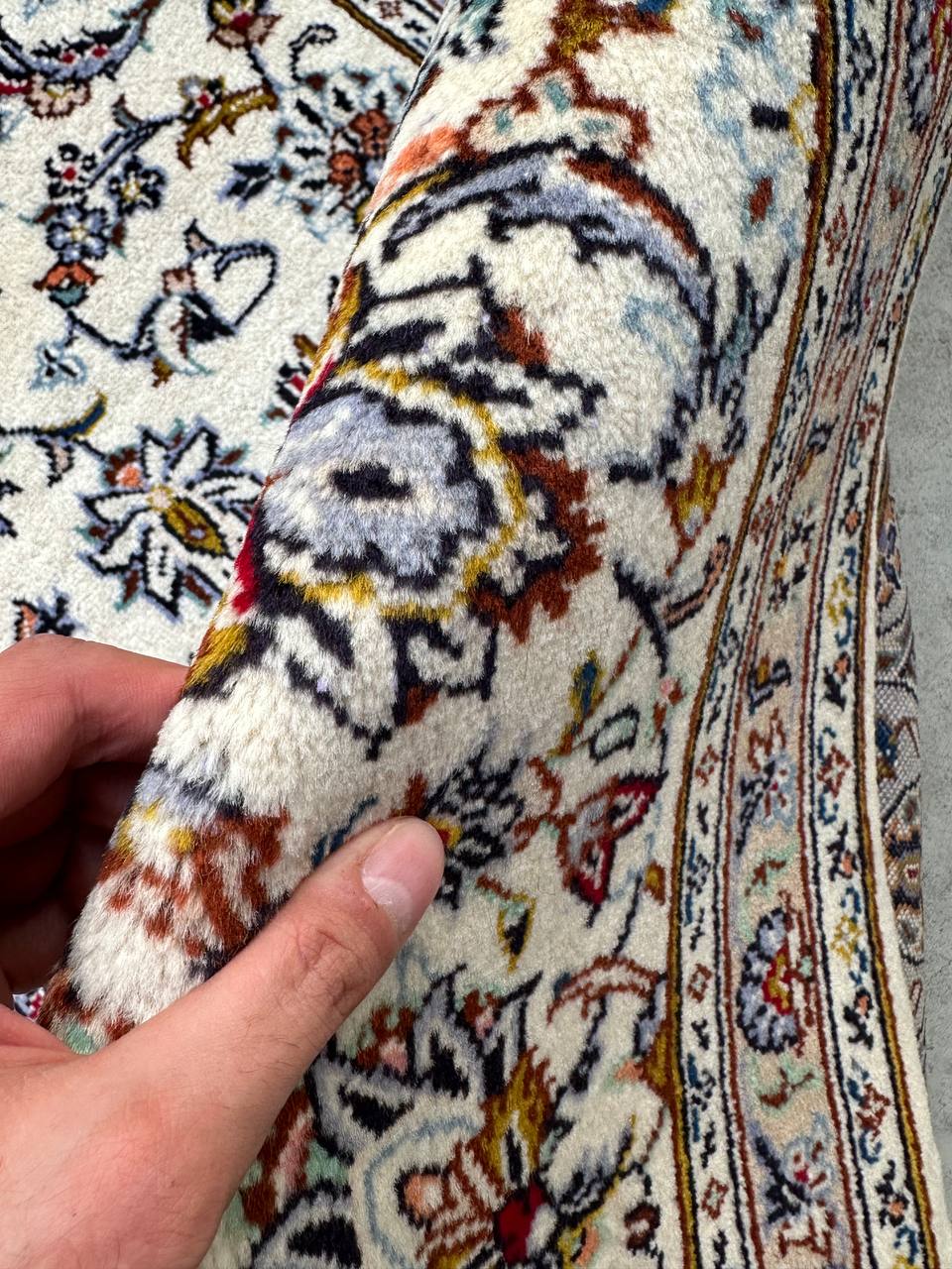 3x2M Beige Persian Kashan Rug - Image 10
