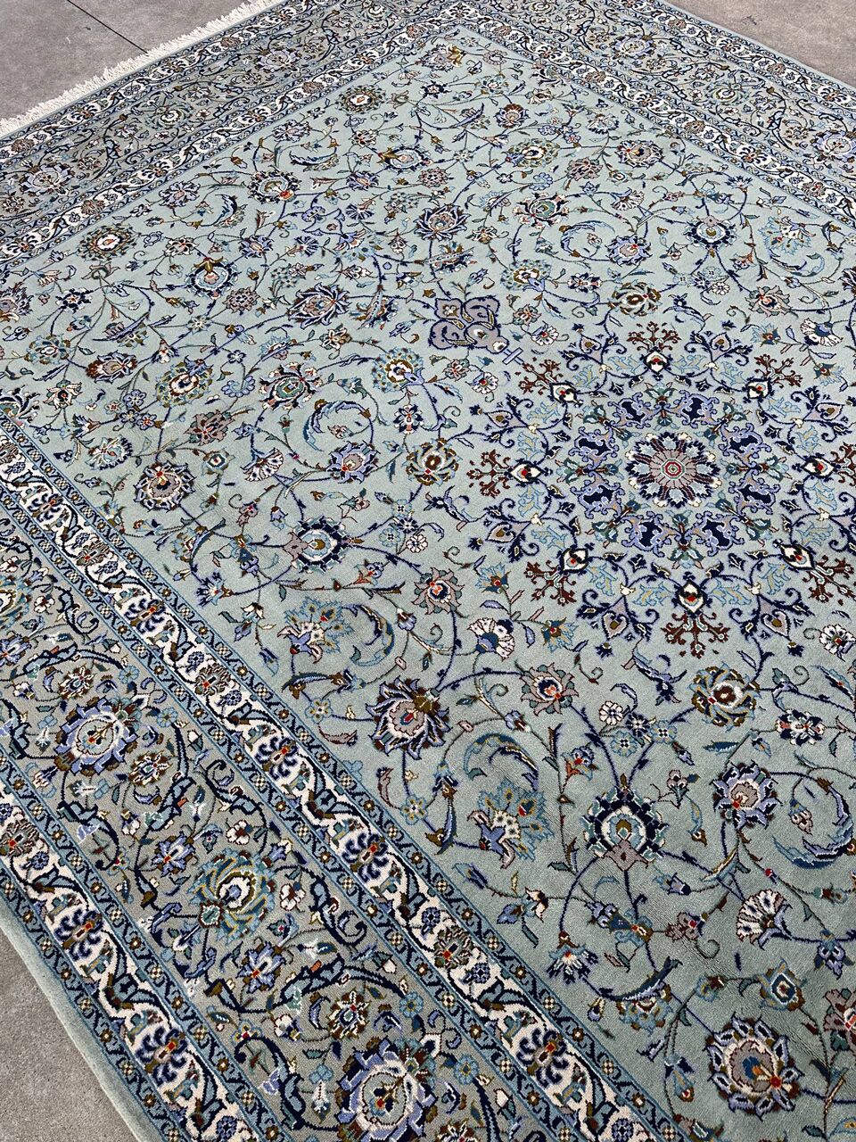 4x3M Signed Pistachio Tone Persian Kashan Rug - Image 5