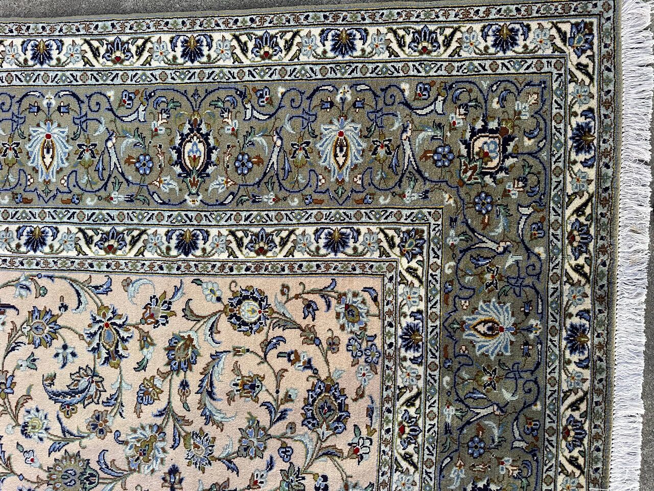 4x3M Signed Beige Kashan Rug - Image 13