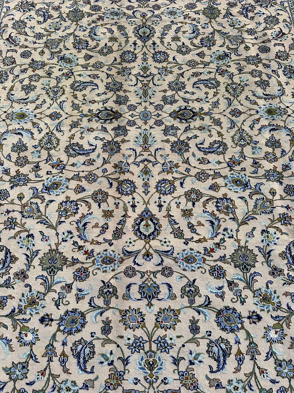 4x3M Signed Beige Kashan Rug - Image 4