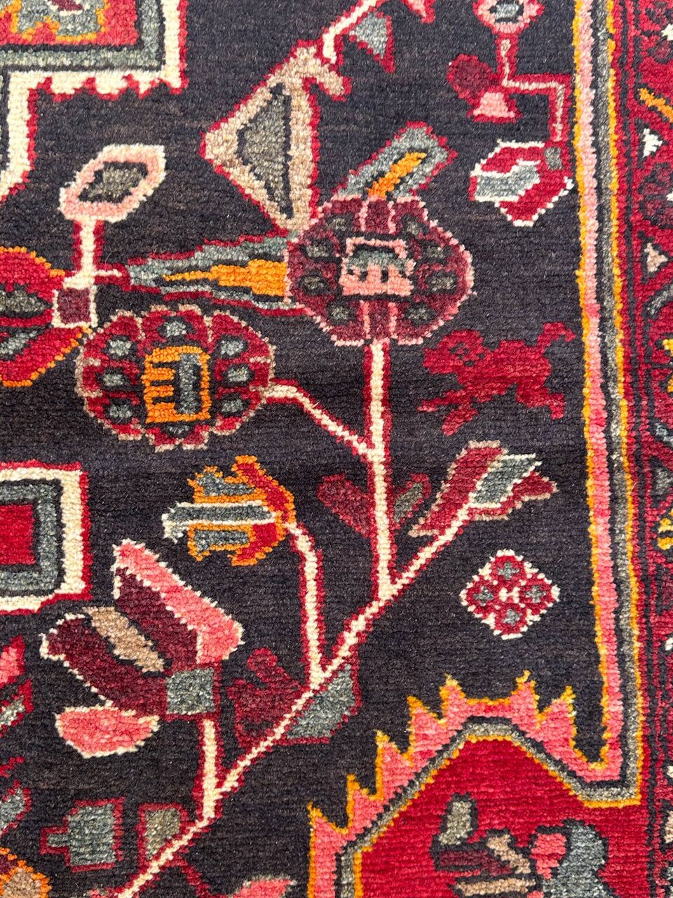 2x1.2M Vintage Persian Saveh Rug - Image 3