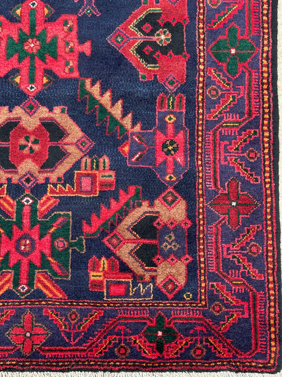 1.8x1m Zanjan Persian Rug - Image 3
