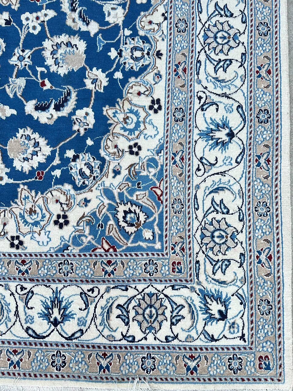 3x2M Persian Nain Rug - Image 4