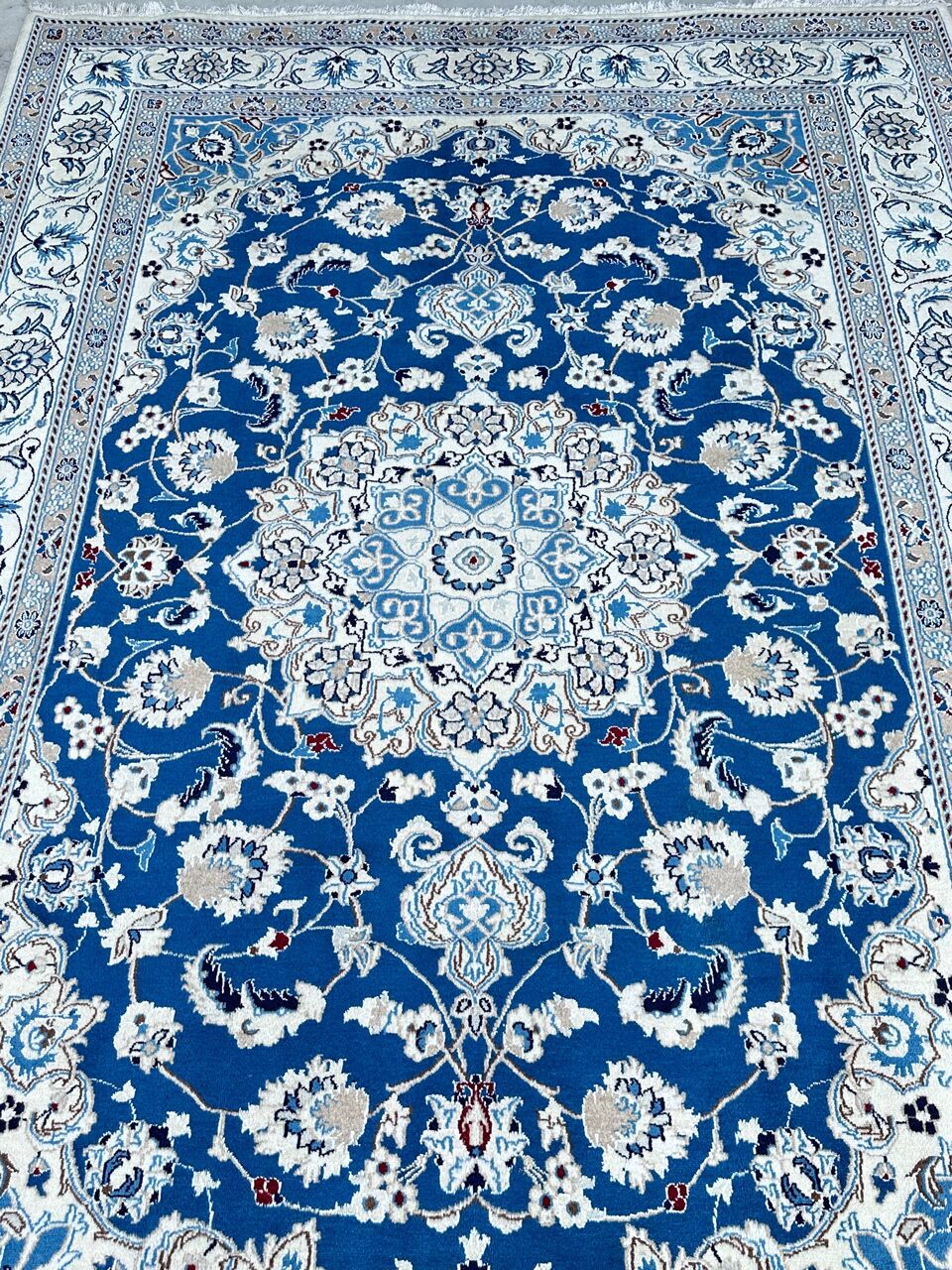 nain rug