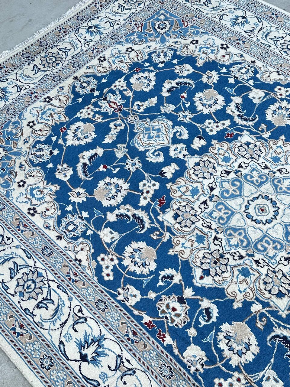 3x2M Persian Nain Rug - Image 8