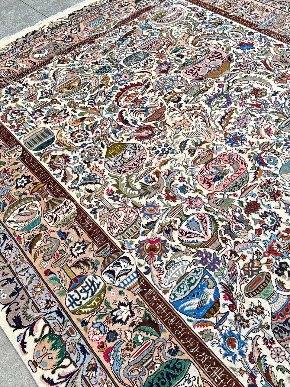 4x3m Masterpiece Treasure Design Kashmar Rug - Image 4