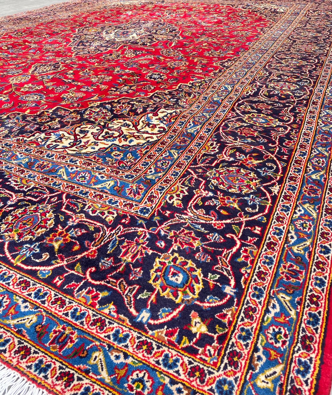 4x3M Royal Traditional Persian Kashan Rug - Image 5
