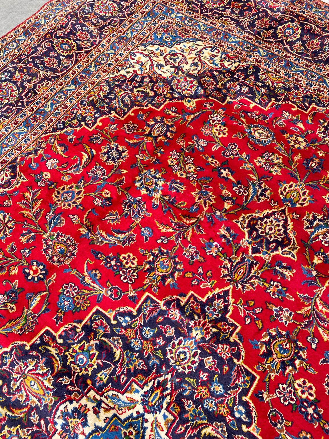 4x3M Royal Traditional Persian Kashan Rug - Image 3