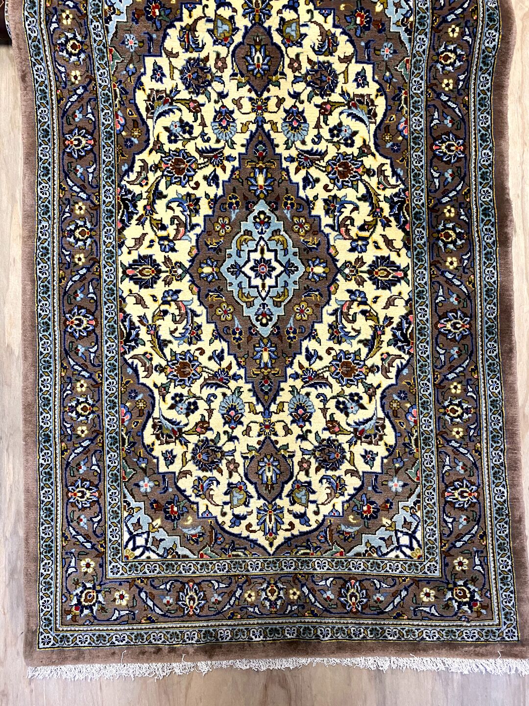 5m Traditional Kashan Runner - Image 8