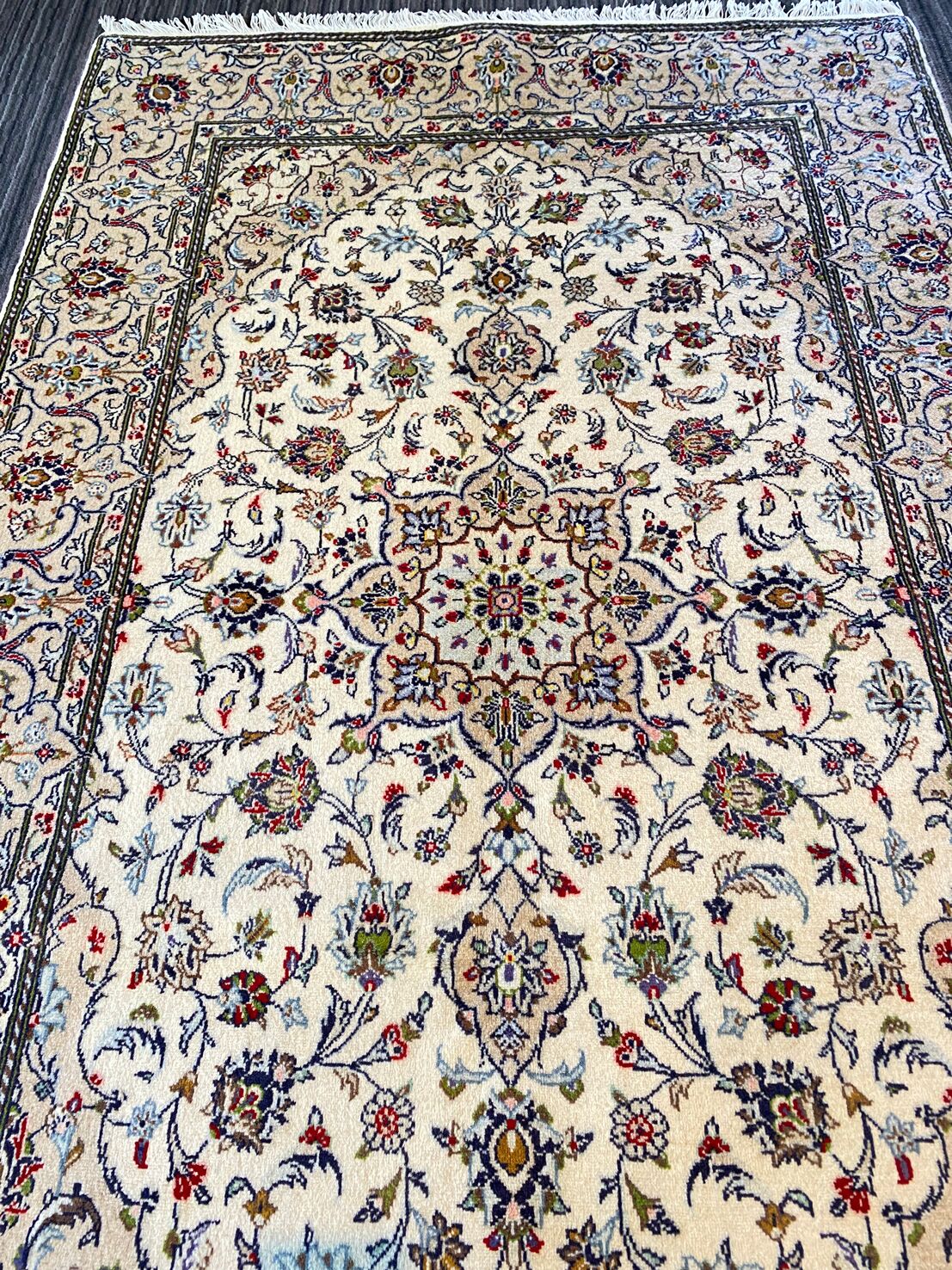 2.2x1.4M Beige Persian Kashan