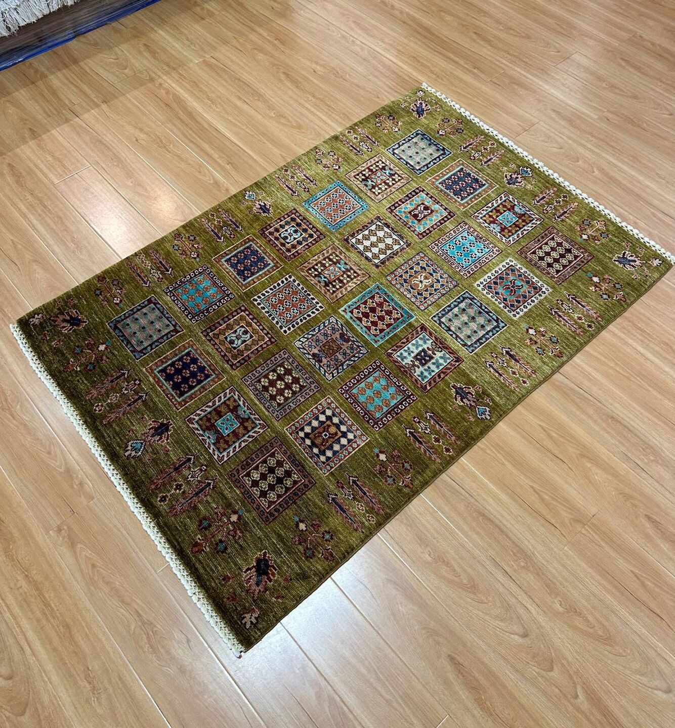 1.5 x 1 M Afghan Super Chobi Rug - Image 5
