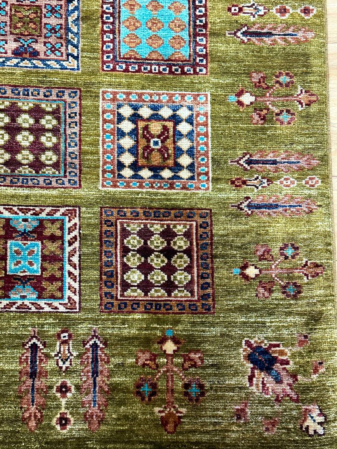 1.5 x 1 M Afghan Super Chobi Rug - Image 4