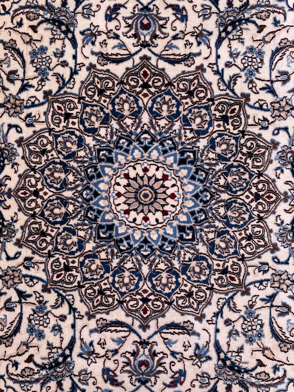 3x2M Persian Nain Rug - Image 5