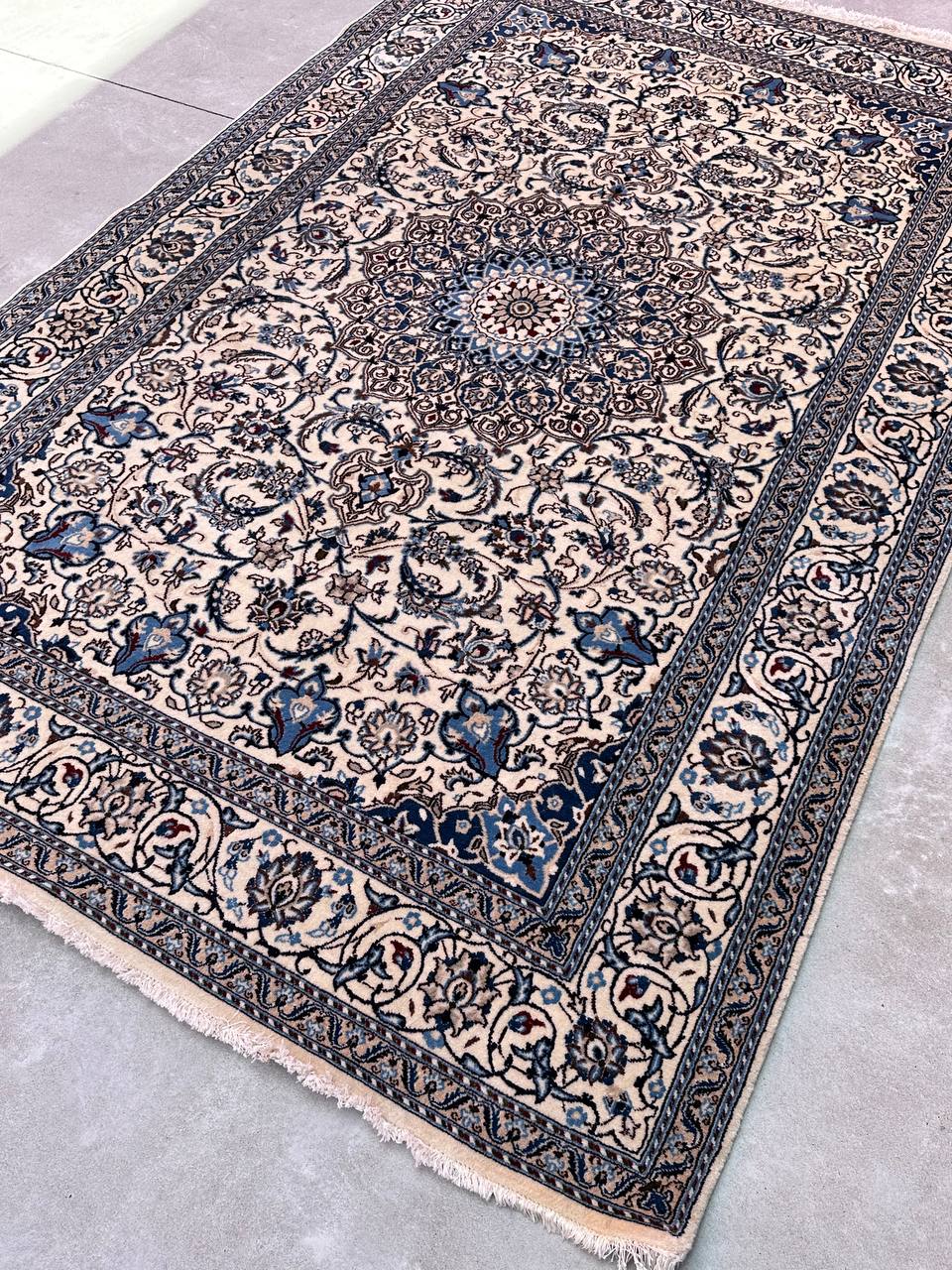 3x2M Persian Nain Rug - Image 4