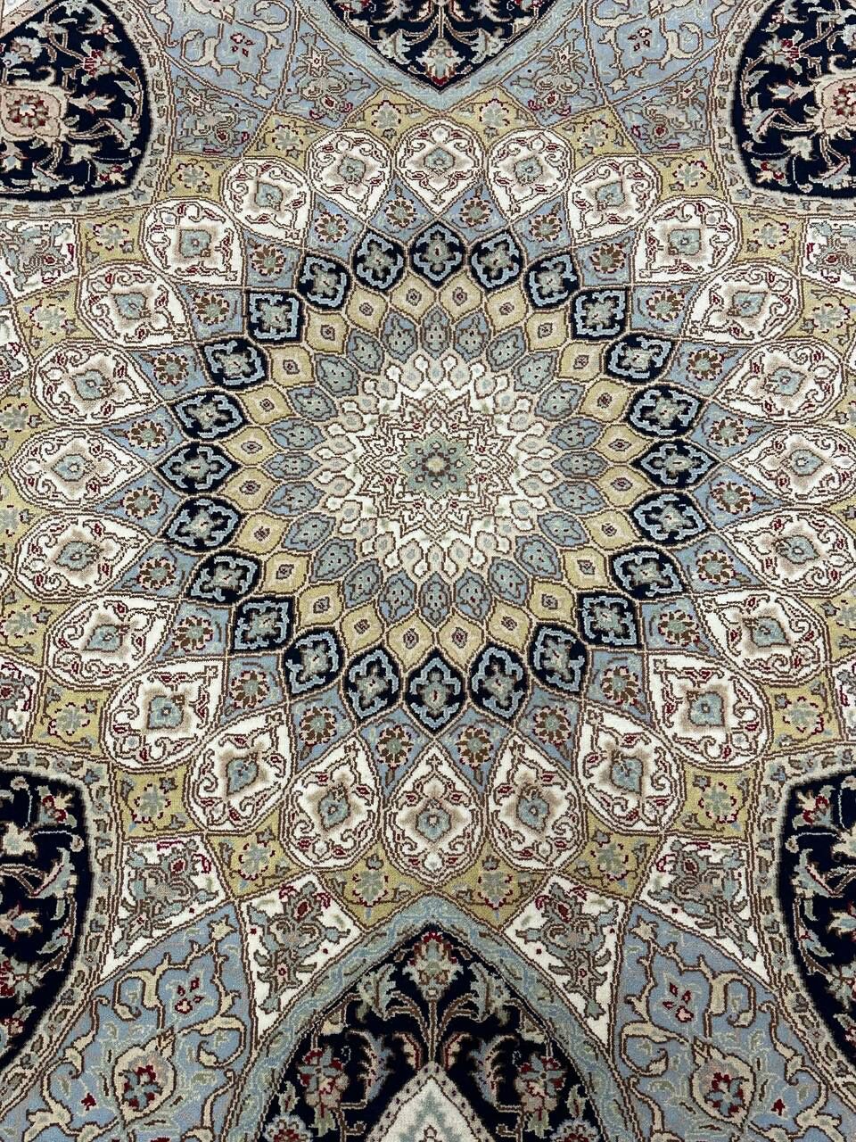 2.15 x 1.55 M Indian Wool & Silk Nain Dome Design Rug - Image 6