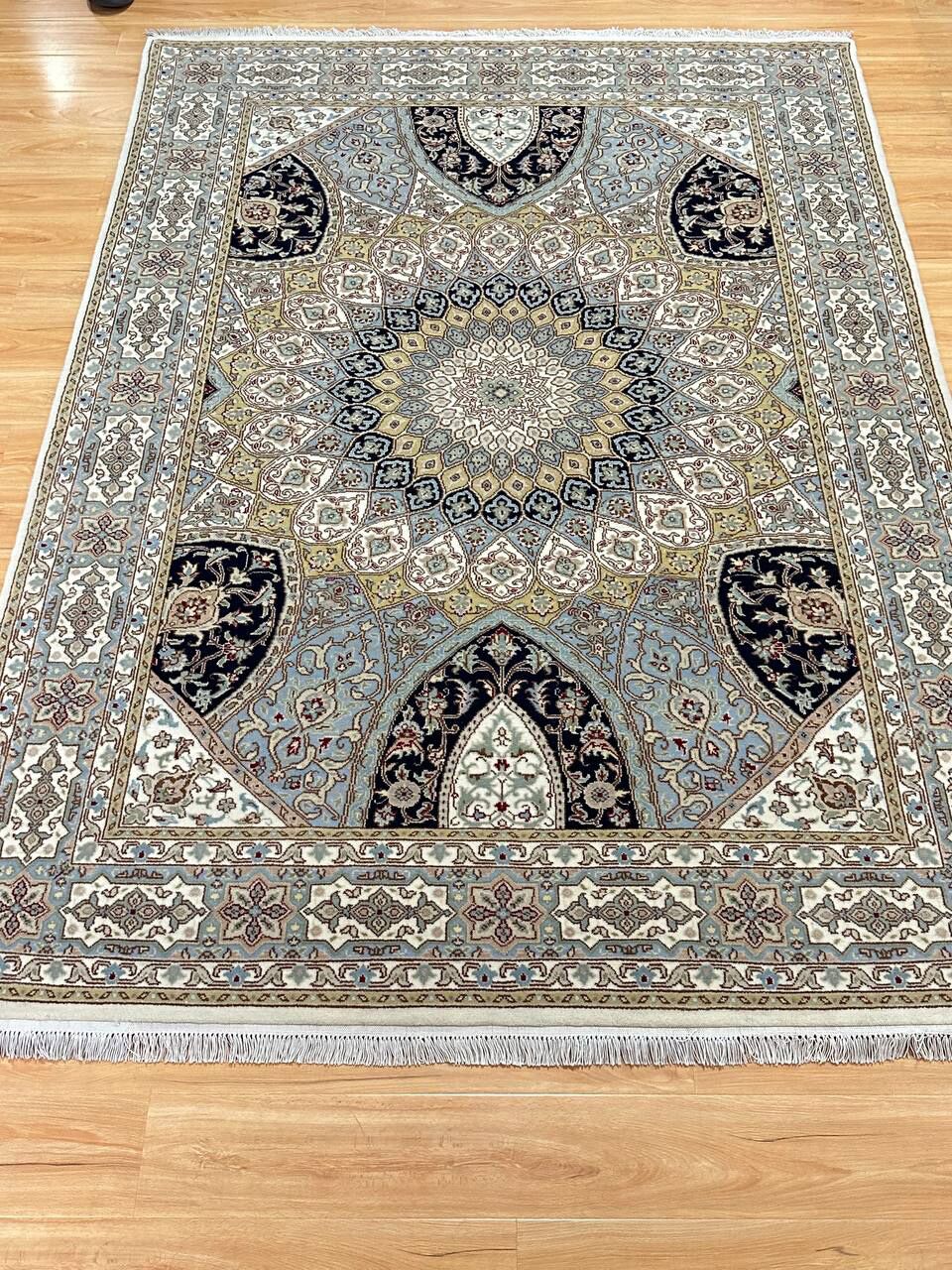 2.15 x 1.55 M Indian Wool & Silk Nain Dome Design Rug - Image 2