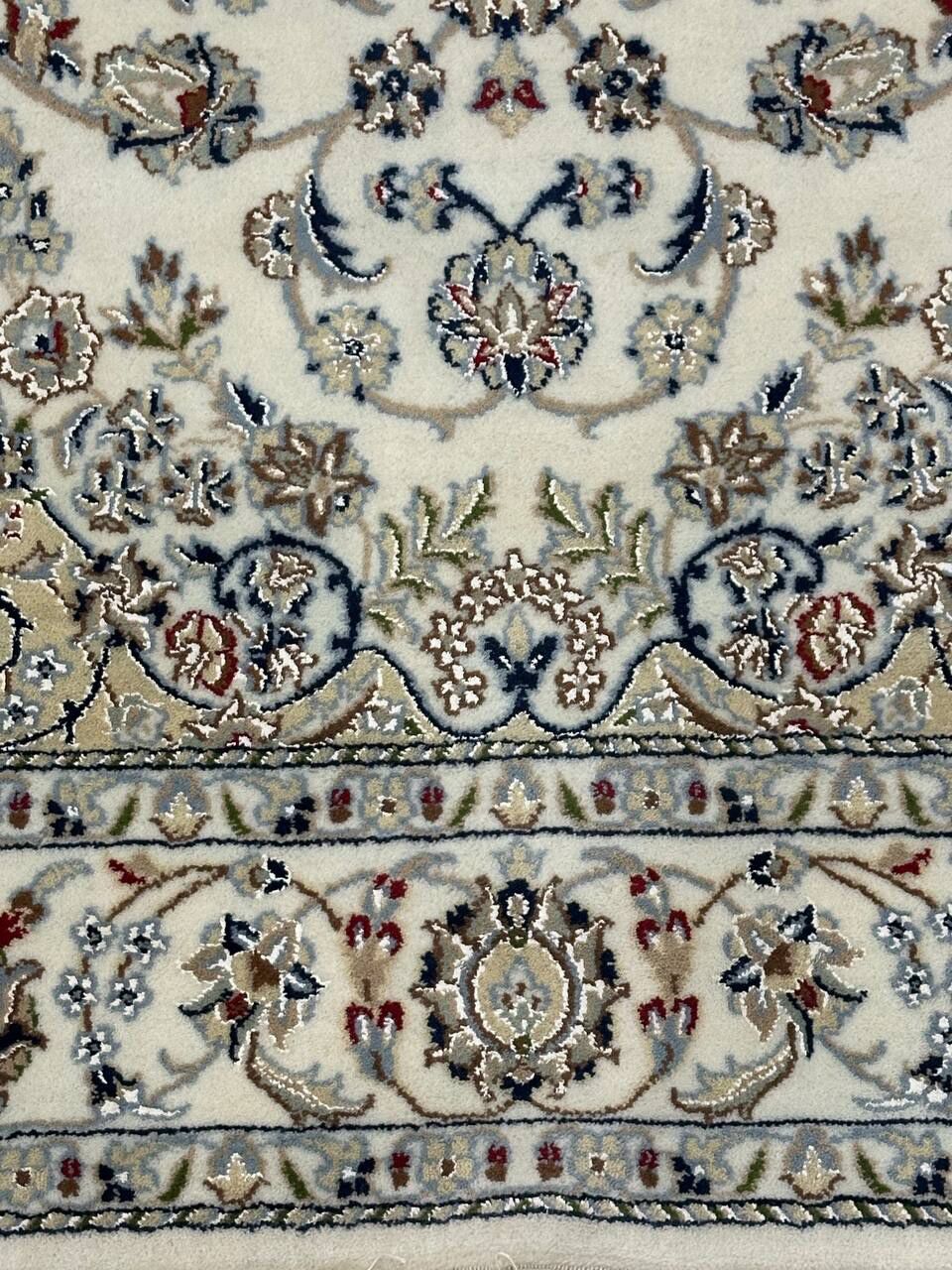2 x 1.4 M Indian Wool & Silk Nain Design Rug - Image 7