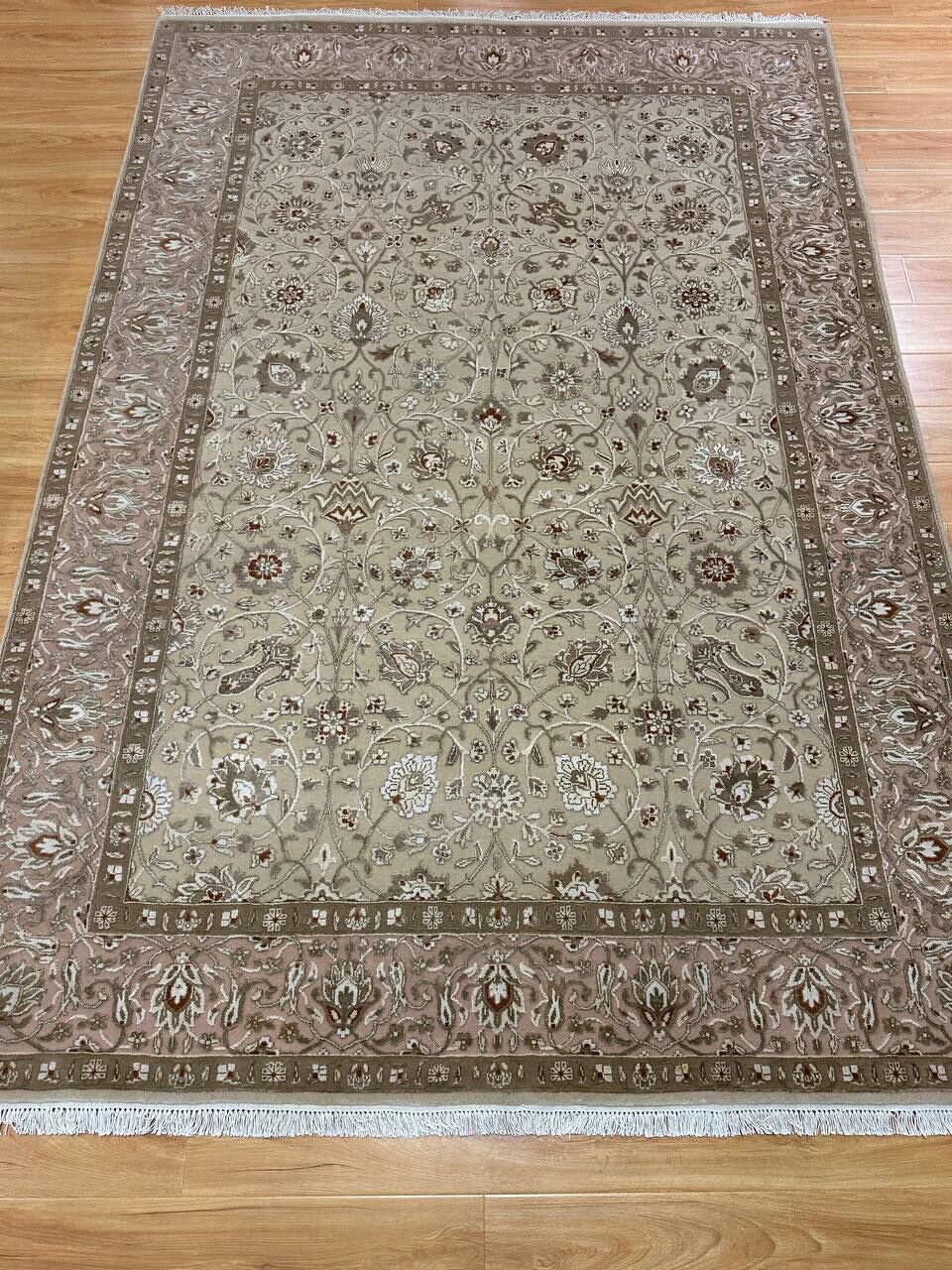 2.5 x 1.7 M Indian Wool & Silk Embossed Pattern Rug - Image 4