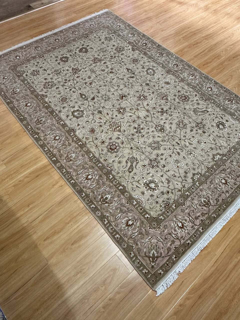 2.5 x 1.7 M Indian Wool & Silk Embossed Pattern Rug - Image 8