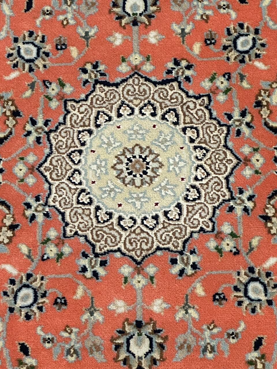 1.3 x 0.7 M Indian Wool & Silk Nain Design Rug - Image 3