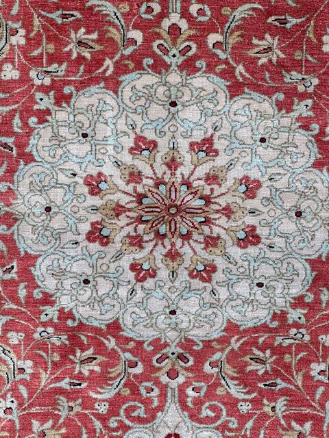 1.17x0.8 M Pure Silk Qom Persian Rug - Image 4