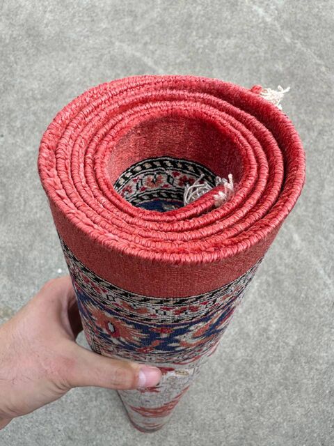 1.17x0.8 M Pure Silk Qom Persian Rug - Image 9