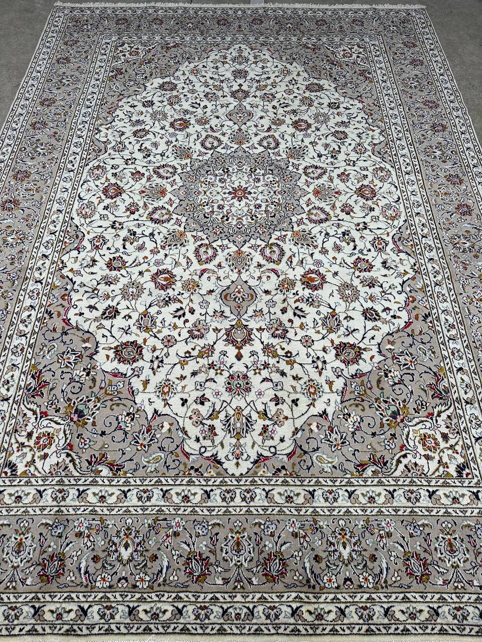 3.5x2.5M Beige Persian Kashan Rug - Image 2