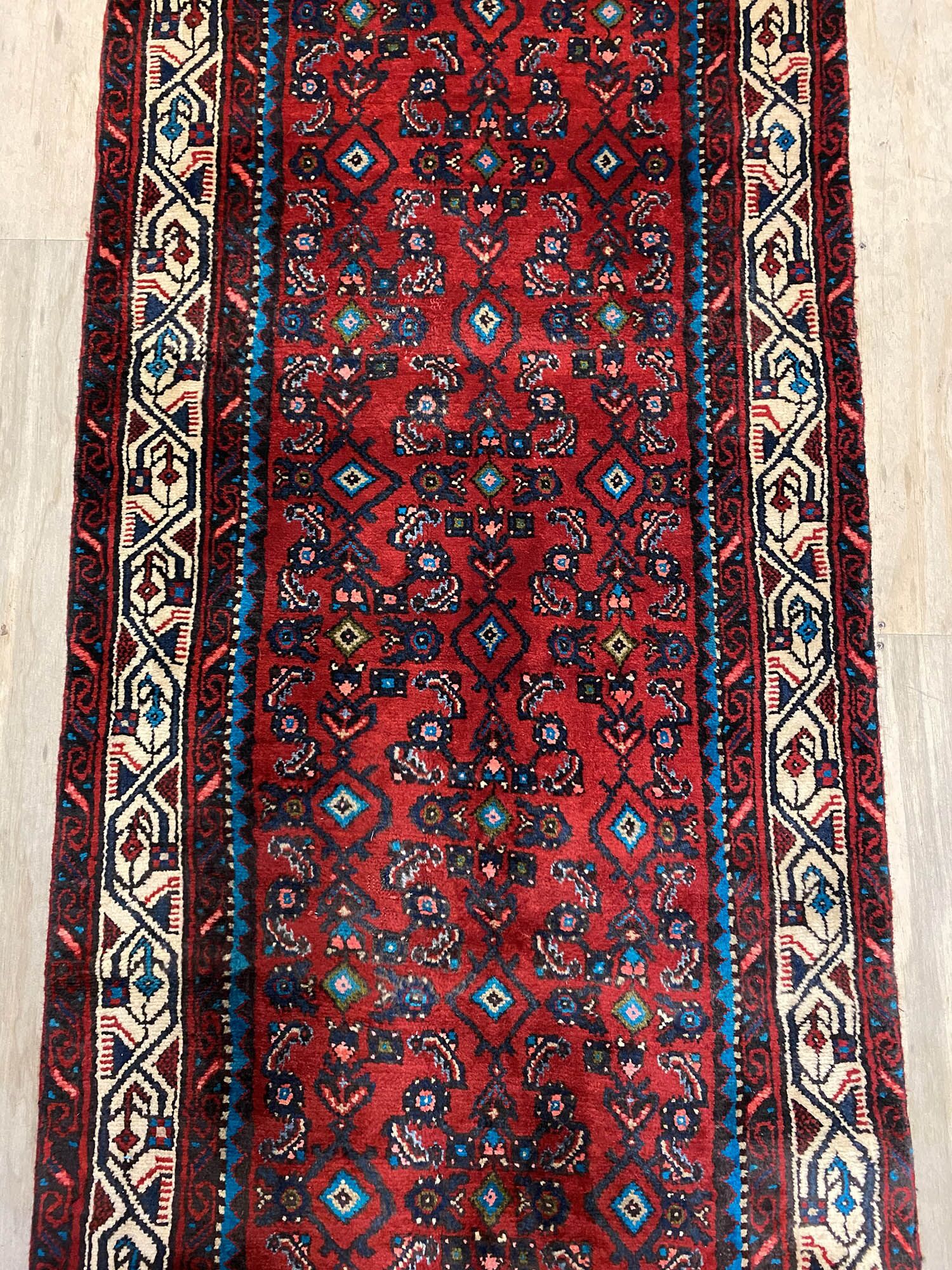 4.8 M Hamedan Persian Runner (Hosseinabad)