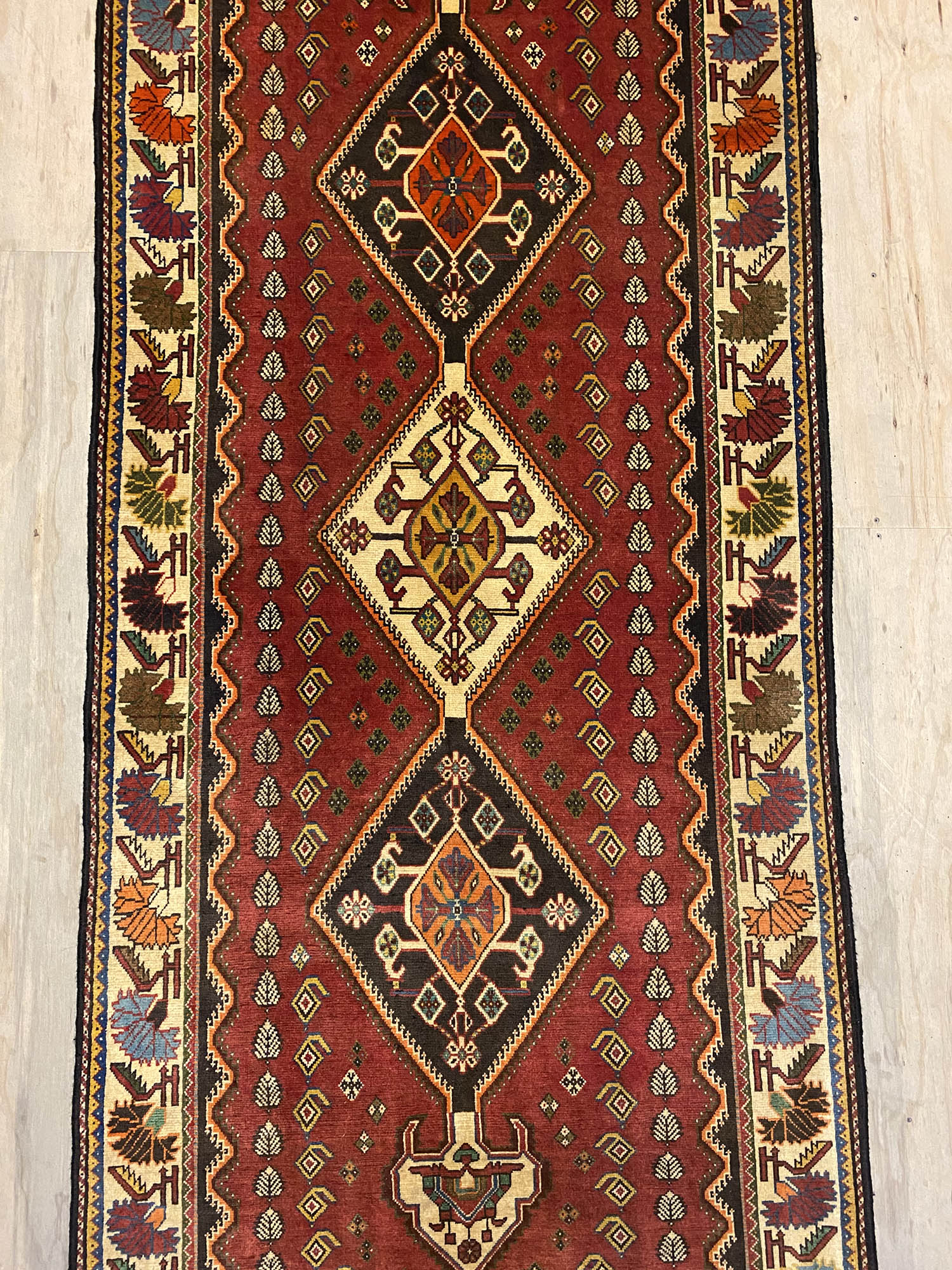 3M Qashghai Shiraz Persian Runner