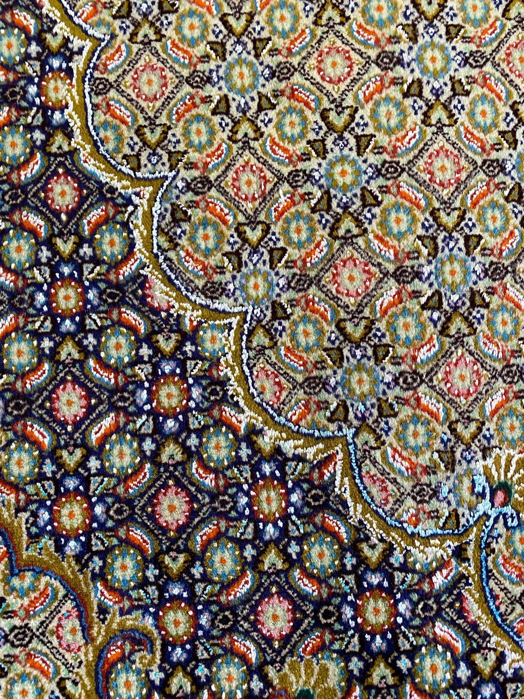 Superfine 3.3x2.4M Mood Persian Rug (Silkinlaid) - Image 9