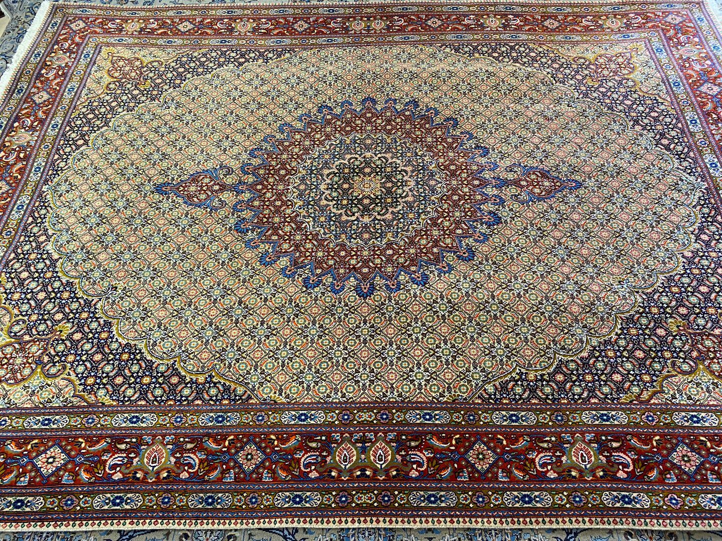 Superfine 3.3x2.4M Mood Persian Rug (Silkinlaid) - Image 8