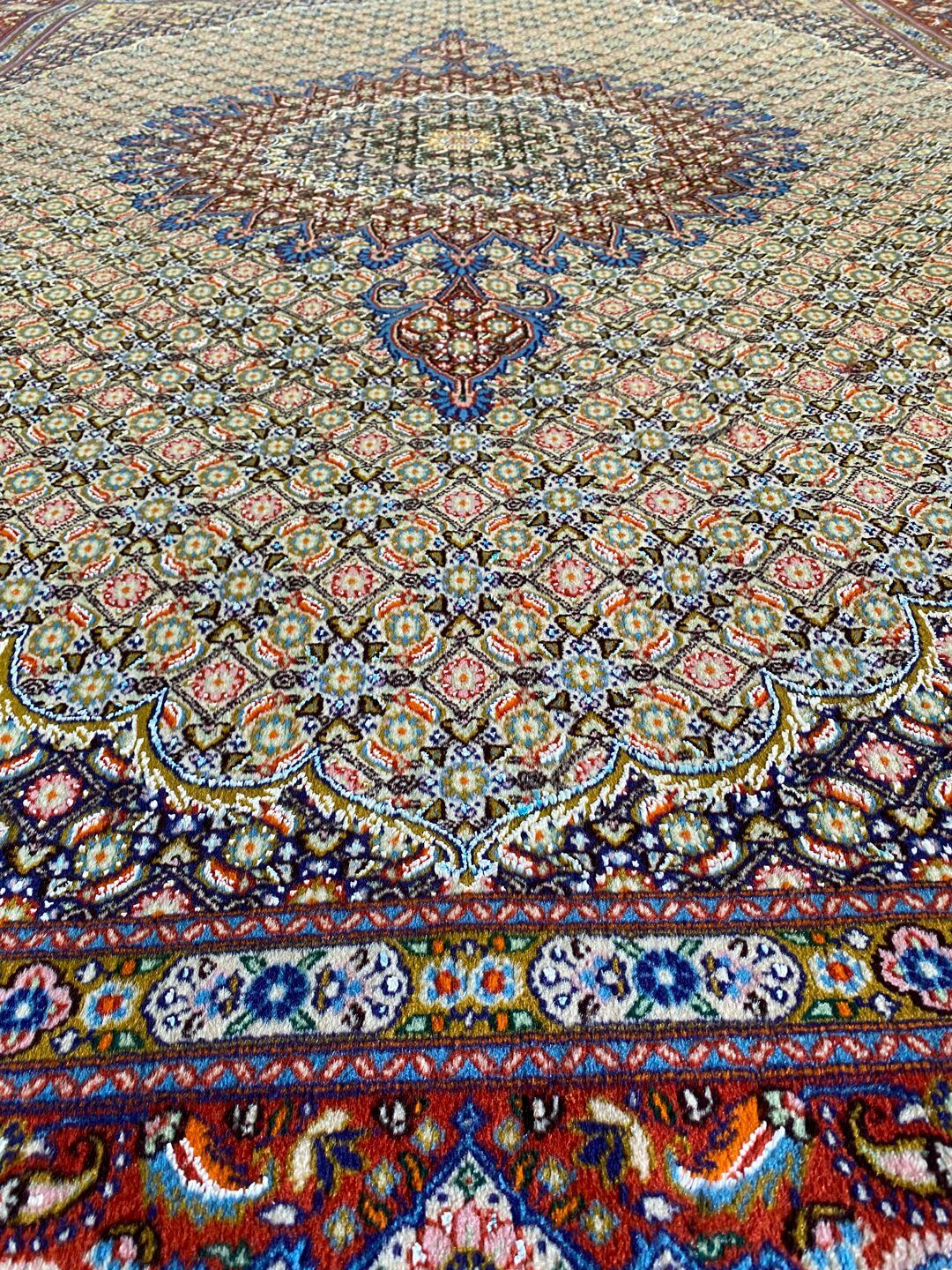 Superfine 3.3x2.4M Mood Persian Rug (Silkinlaid) - Image 12