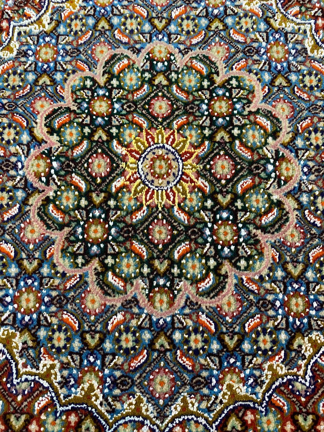 Superfine 3.3x2.4M Mood Persian Rug (Silkinlaid) - Image 16