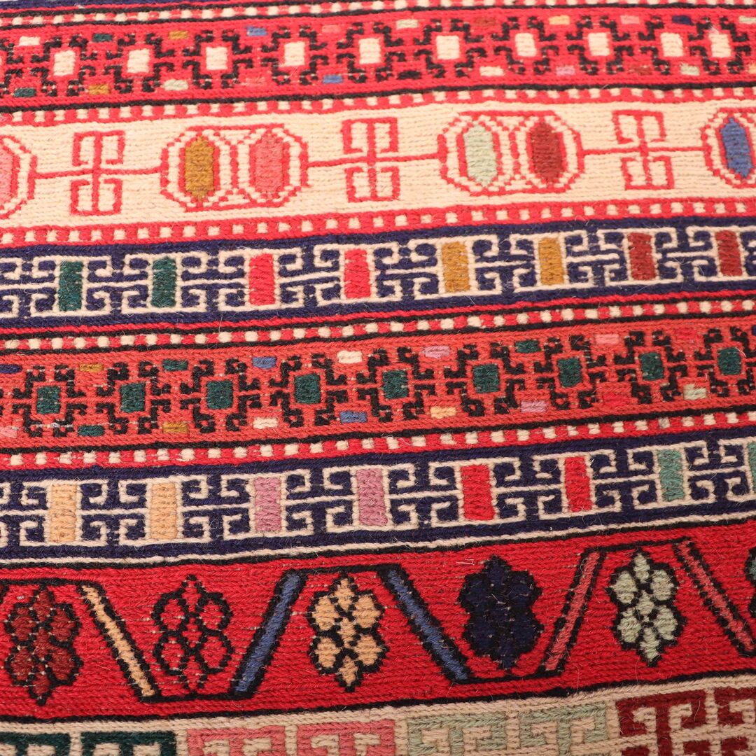 1x0.8M Persian Sumak Kilim Rug - Image 3