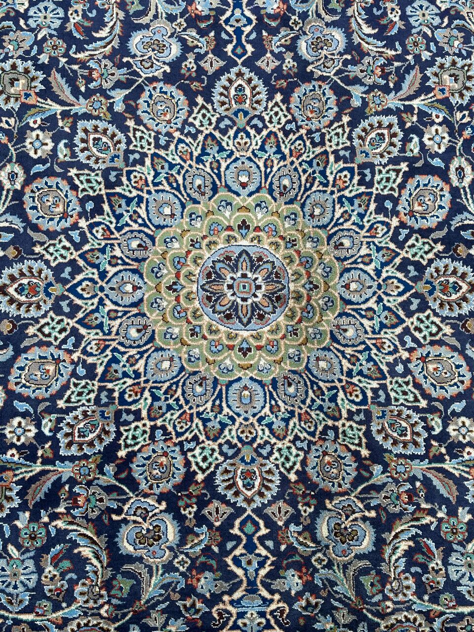 4x3M Top Quality Persian Kashmar Rug - Image 2