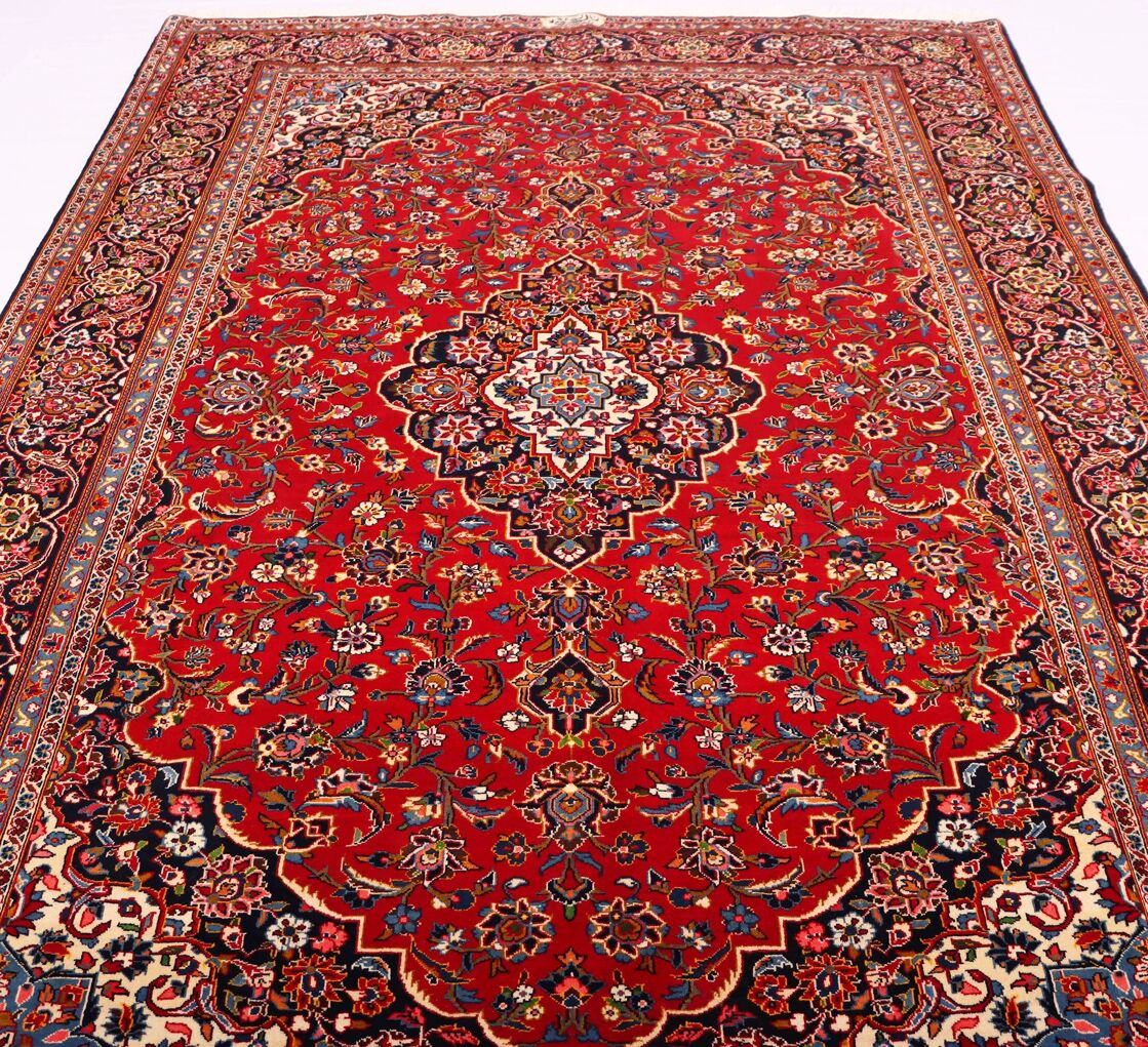 3.2x2.2M Signed Traditional Persian Kashan Rug