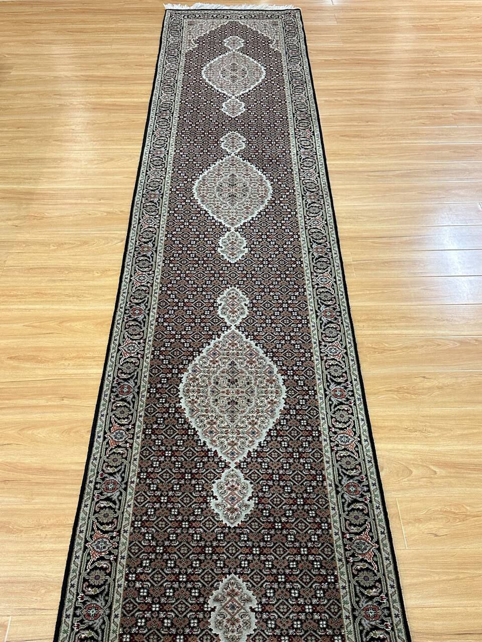 6.3 M Long Indian Wool & Silk Tabriz Runner Mahi Design - Image 2